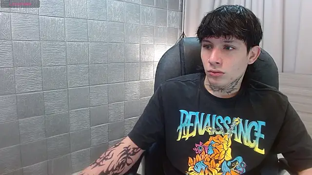 Iantwink18 online show from 11-19-25, 03:06