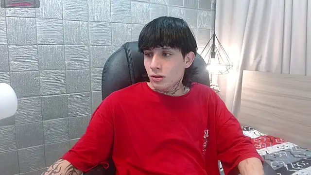 Iantwink18 online show from 11-24-25, 07:25