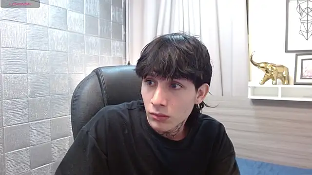 Iantwink18 online show from 11-07-25, 08:13