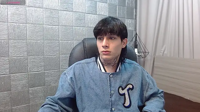 Iantwink18 online show from 12-04-25, 12:42