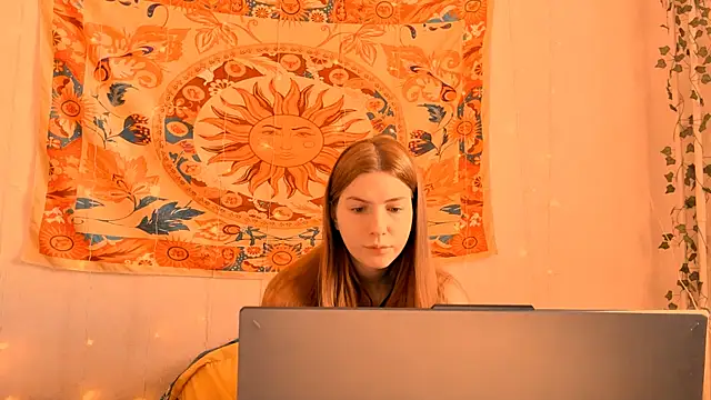 AliceCUNTach online show from 04-08-26, 05:09