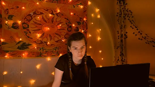 AliceCUNTach online show from 02-04-26, 05:02