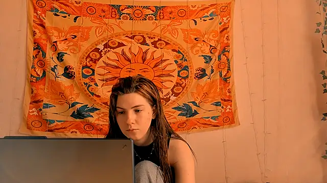 AliceCUNTach online show from 04-15-26, 05:02