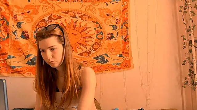 AliceCUNTach online show from 04-22-26, 05:03