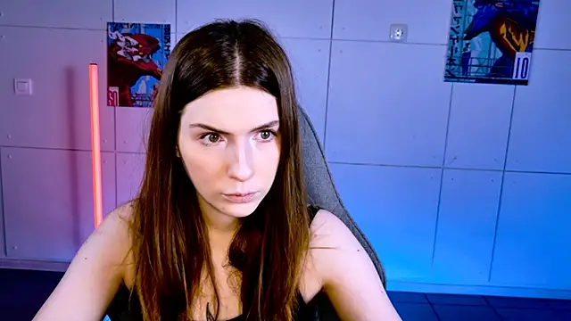 AliceCUNTach online show from 10-16-25, 05:05