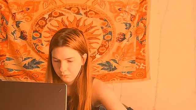 AliceCUNTach online show from 06-11-26, 05:04