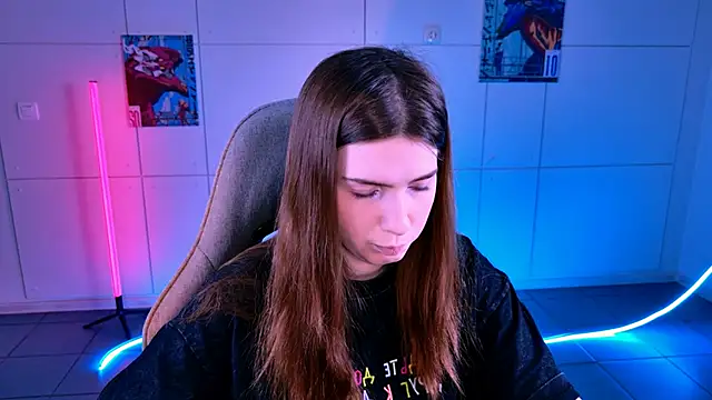 AliceCUNTach online show from 11-14-25, 05:11