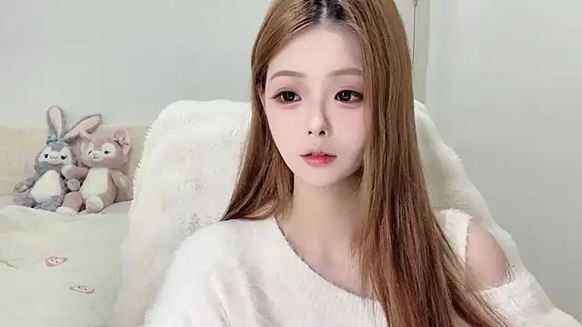 Snapshot of xiaoyugan-99 chatting on 10-18-25, 02:52 xiaoyugan-99 online show from 10-18-25, 02:52