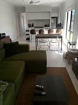 aussiepeaches online show from 04-12-26, 03:21