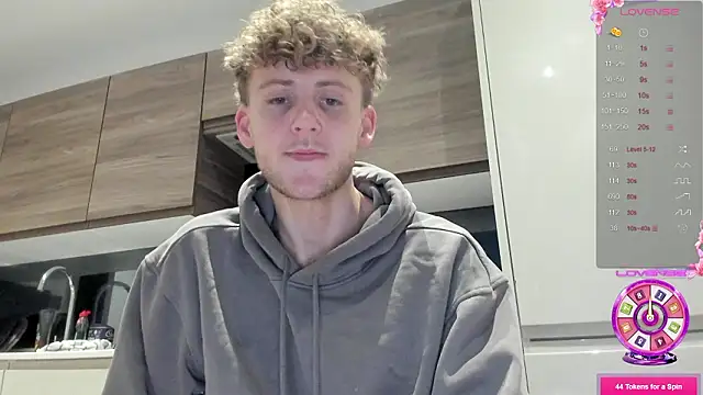 Snapshot of DominantAlex18 chatting on 03-14-26, 03:51 DominantAlex18 online show from 03-14-26, 03:51