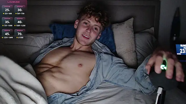 Snapshot of DominantAlex18 chatting on 03-22-26, 11:17 DominantAlex18 online show from 03-22-26, 11:17