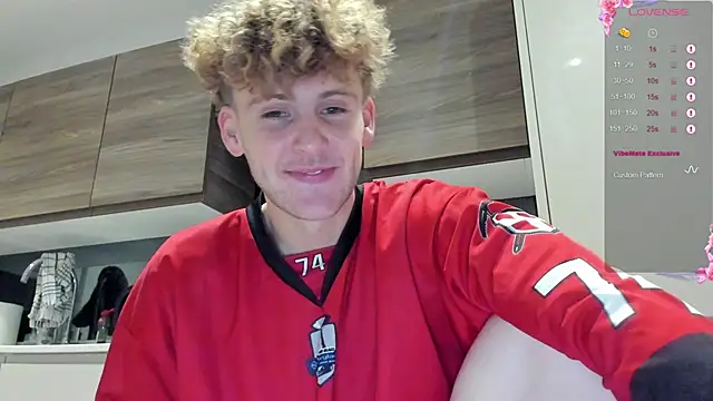 DominantAlex18 online show from 12-04-25, 08:52