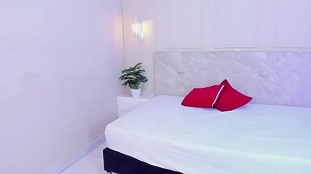 TianaGlow26 online show from 11-20-25, 07:25