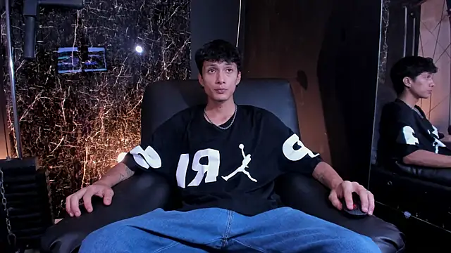 Lean Portman online show from 07-17-26, 09:12