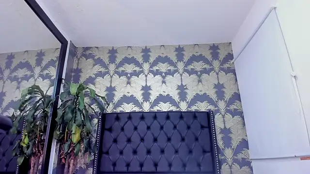 Lean Portman online show from 05-05-26, 01:14