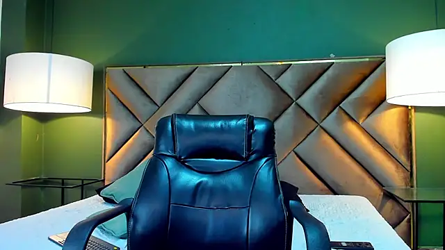 Lean Portman online show from 04-11-26, 03:05