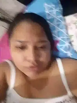 Angelly ricura online show from 07-17-26, 04:32