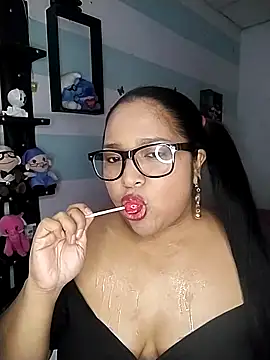 Snapshot of Angelly_ricura chatting on 10-23-25, 03:10 Angelly ricura online show from 10-23-25, 03:10