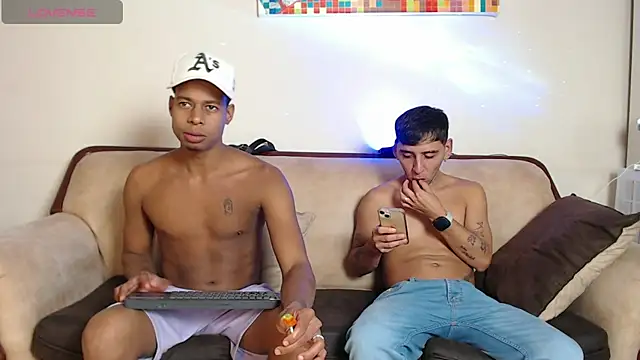 SpicyBoys X online show from 04-10-26, 12:06