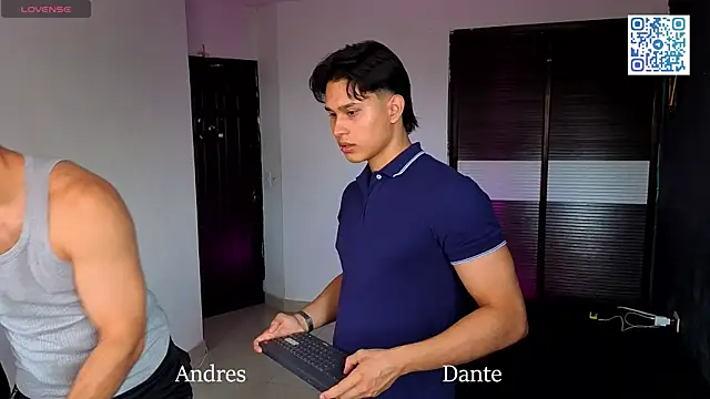 TeddyBear 07 online show from 04-09-26, 12:33