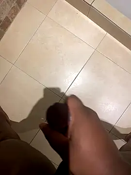 Snapshot of Coquin_R97 chatting on 09-15-25, 10:05 Coquin R97 online show from 09-15-25, 10:05