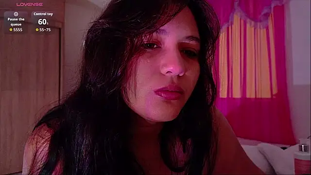Snapshot of Angeldusttt chatting on 05-19-26, 03:30 Angeldusttt online show from 05-19-26, 03:30