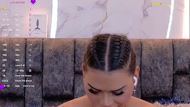 Ava Cristi online show from 11-19-25, 03:34