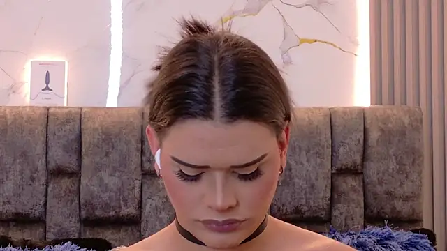 Ava Cristi online show from 09-27-25, 08:04