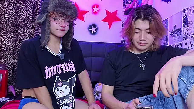 Snapshot of Vamps_Lovers chatting on 12-02-25, 05:58 Vamps Lovers online show from 12-02-25, 05:58