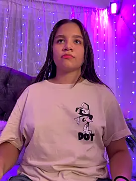 Ashley and Zoe online show from 09-10-25, 09:58