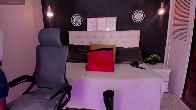 Eva hot 1 online show from 06-09-26, 01:01