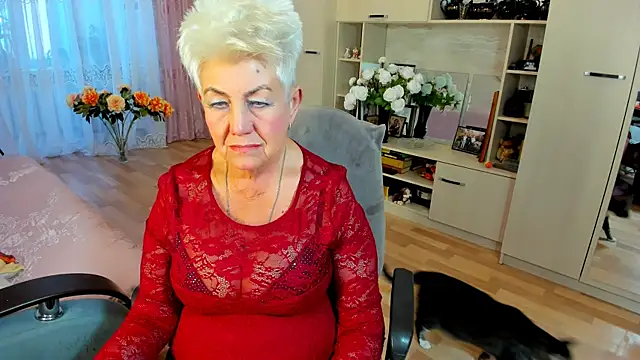 HotandMature online show from 01-15-26, 10:40