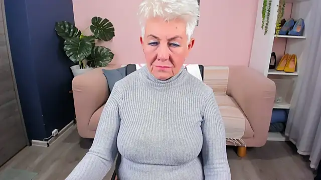 HotandMature online show from 11-27-25, 08:15