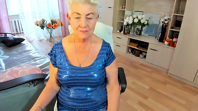 HotandMature online show from 06-10-26, 09:54