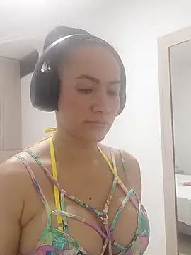 Anilina1212 online show from 10-28-25, 04:24