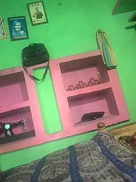 Shreyaaa 1 online show from 10-31-25, 03:36