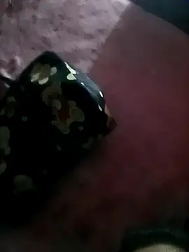 Shreyaaa 1 online show from 10-27-25, 01:01