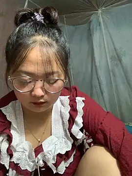 July-y online show from 09-15-25, 01:33