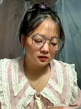 July-y online show from 09-19-25, 01:37