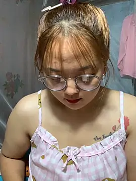 July-y online show from 10-20-25, 01:11