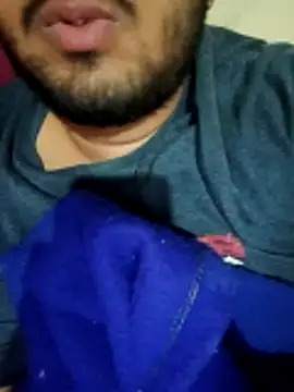 Snapshot of Mahabteegg chatting on 02-06-26, 05:20 Mahabteegg online show from 02-06-26, 05:20