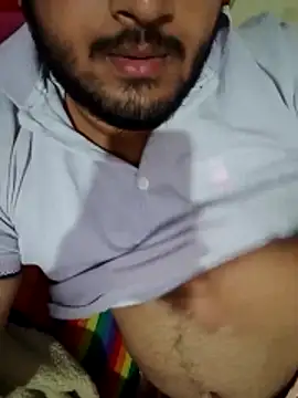 Snapshot of Mahabteegg chatting on 04-08-26, 06:09 Mahabteegg online show from 04-08-26, 06:09