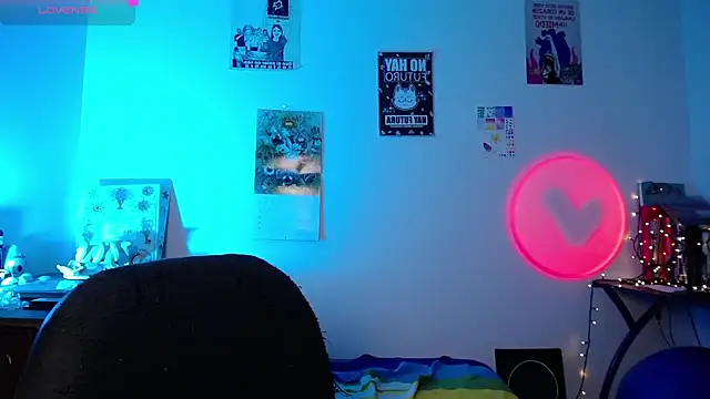 AlmaNanax online show from 09-26-25, 01:23