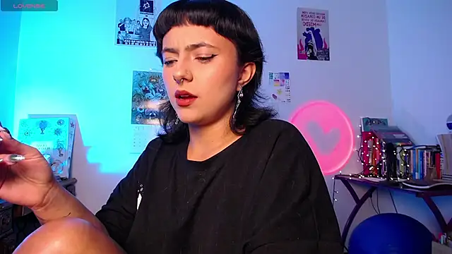 AlmaNanax online show from 09-25-25, 02:06