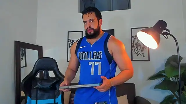 Justin kingX7 online show from 06-18-26, 06:01