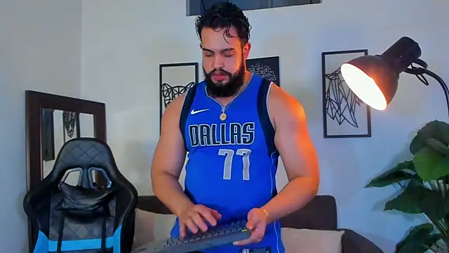 Justin kingX7 online show from 06-12-26, 05:38
