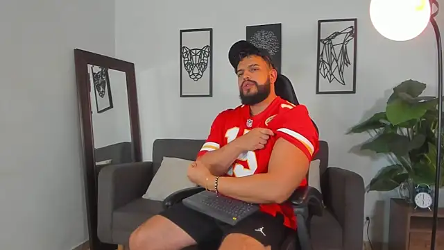 Justin kingX7 online show from 04-11-26, 04:20