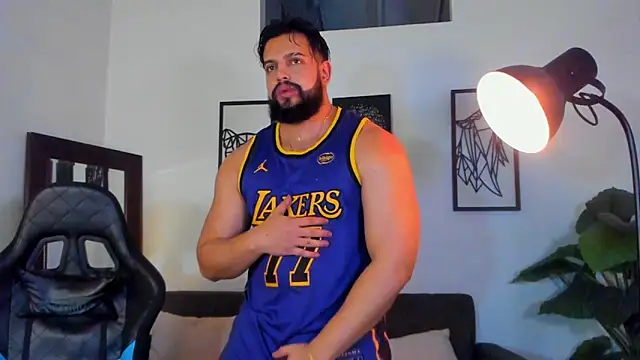 Justin kingX7 online show from 05-31-26, 04:18
