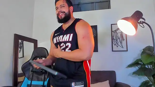 Justin kingX7 online show from 06-19-26, 05:13