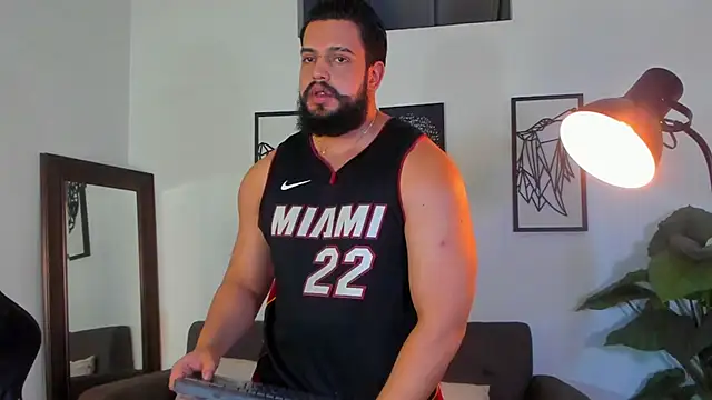 Justin kingX7 online show from 06-25-26, 04:54